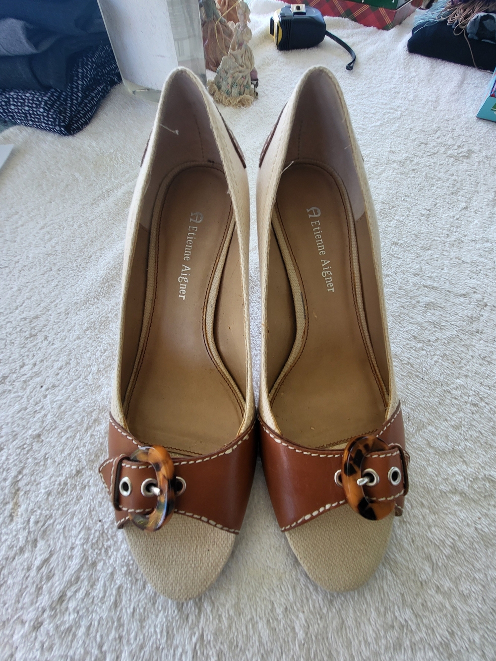 Etienne Aigner Tan & Cream Peep-Toe Pumps Plus Free Snakeskin Belt